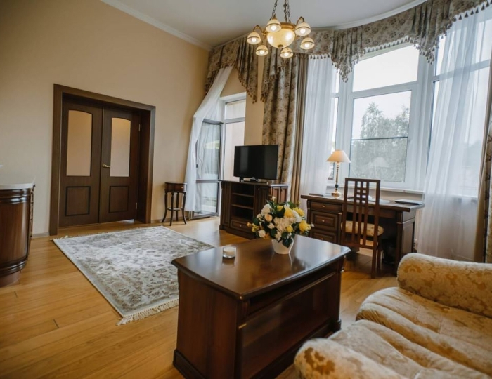 Апартаменты 3-комн. 2-мест. (корп. 4) - Клинический санаторий «Барвиха»