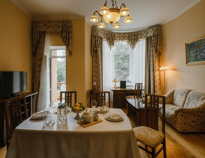 Апартаменты 2-комн. 2-мест. с кухней (корп. 3) - Клинический санаторий «Барвиха»